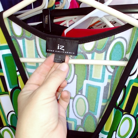 Blouse - Picture 2 of 3